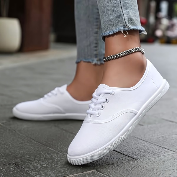 white sneakers, canvas shoes, lace up sneakers, casual shoes, low top sneakers, bestseller push, lifestyle, fresh, calm, neutral